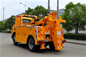 武乡高速路拖车费