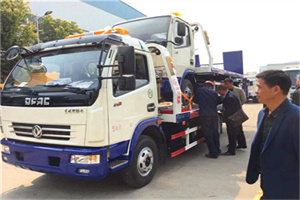 武乡汽车道路救援拖车价格